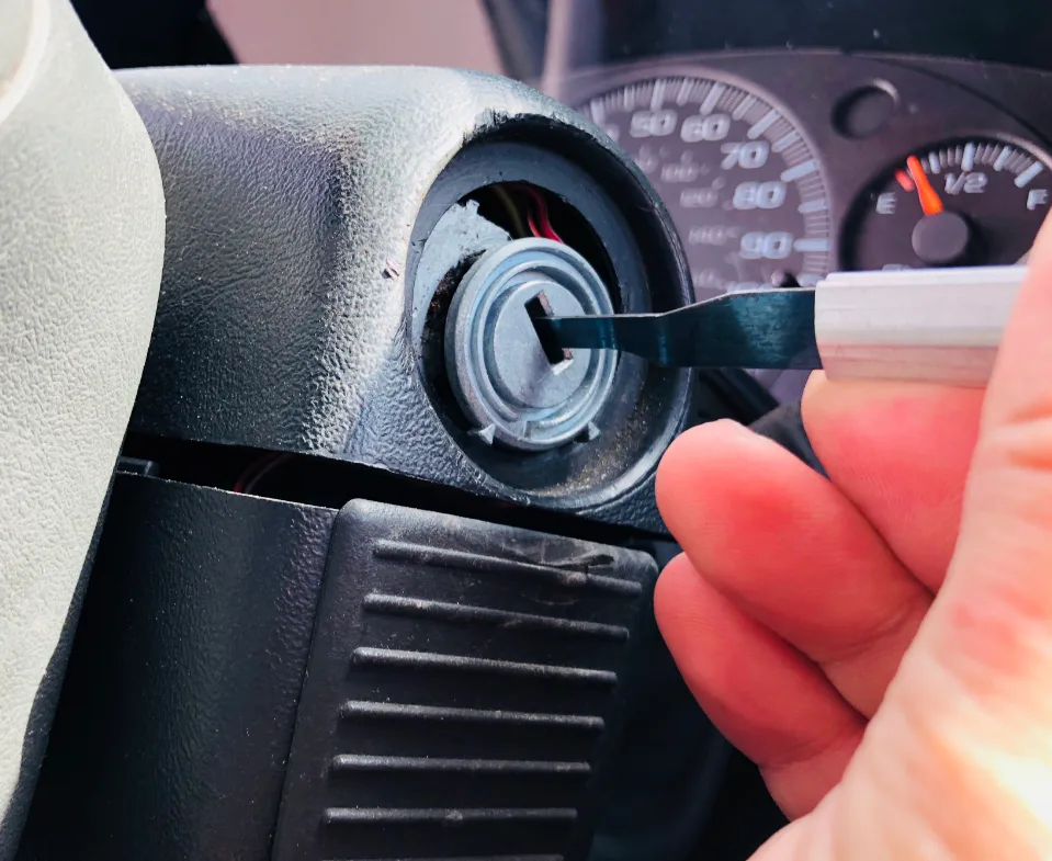 Broken car ignition repair service