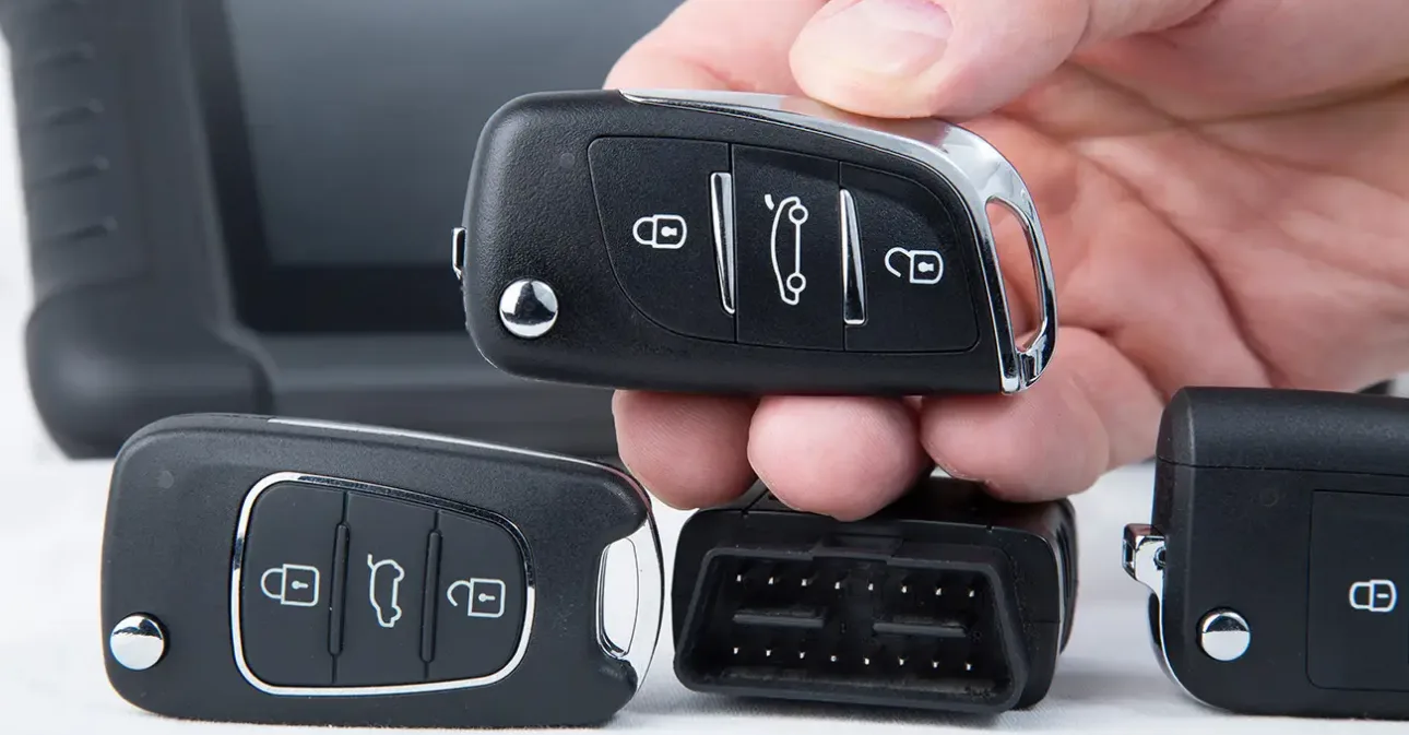 Transponder key programming service
